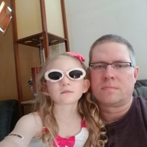 Meet your Posher, Adam